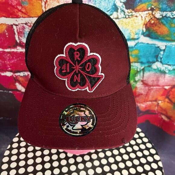 1 Iron Trendy Clover Logo "Lucky" 2022  Baseball Style Hat Cap One Size Snapback - Picture 2 of 8